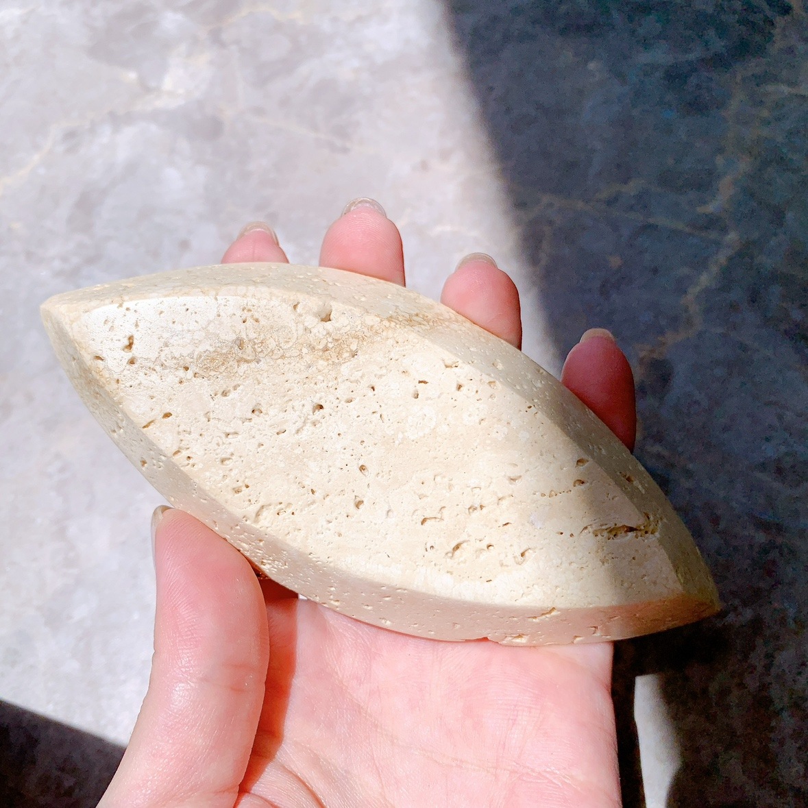 トラバーチン リーフ型 ボウル