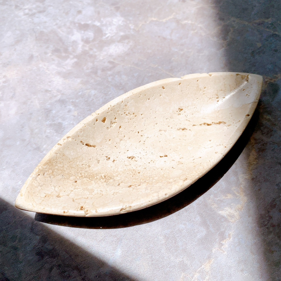 トラバーチン リーフ型 ボウル