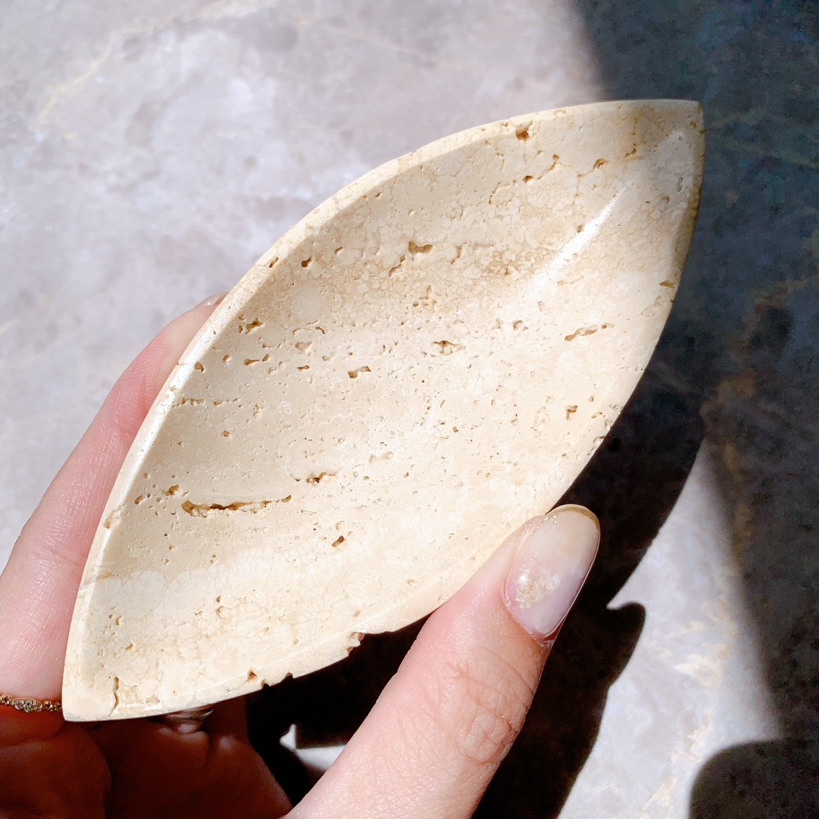 トラバーチン リーフ型 ボウル