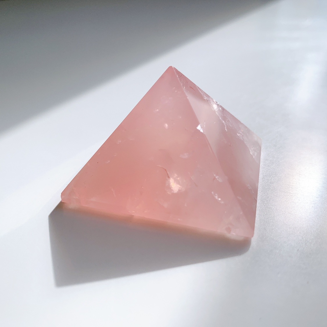 ✧ローズクォーツ ビッグローズ 薔薇 【A】✧ 大好きなローズクォーツ。優しいピンクは夏も爽やかに似合います