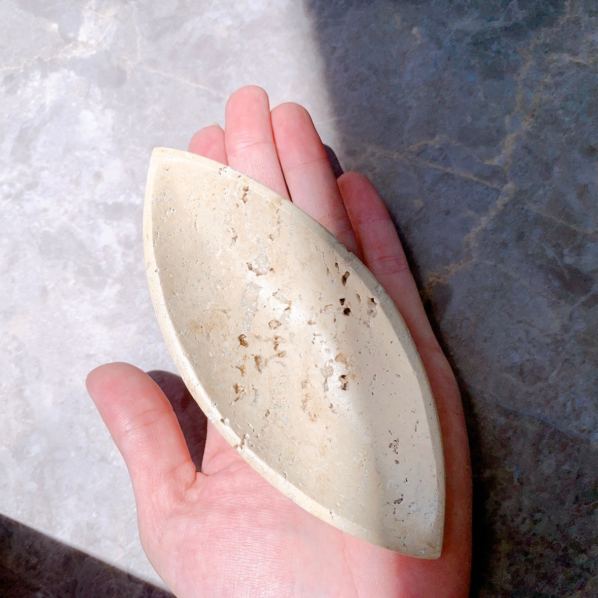 トラバーチン リーフ型 ボウル