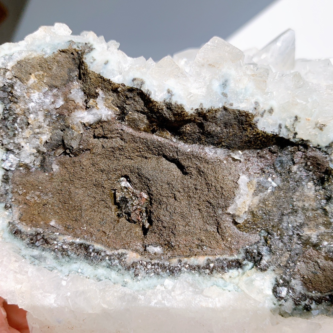 アポフィライト 原石