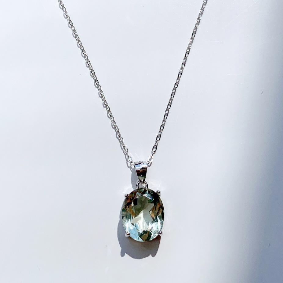 シルバーネックレス グリーンアメジスト | アクセサリー | Crystals by