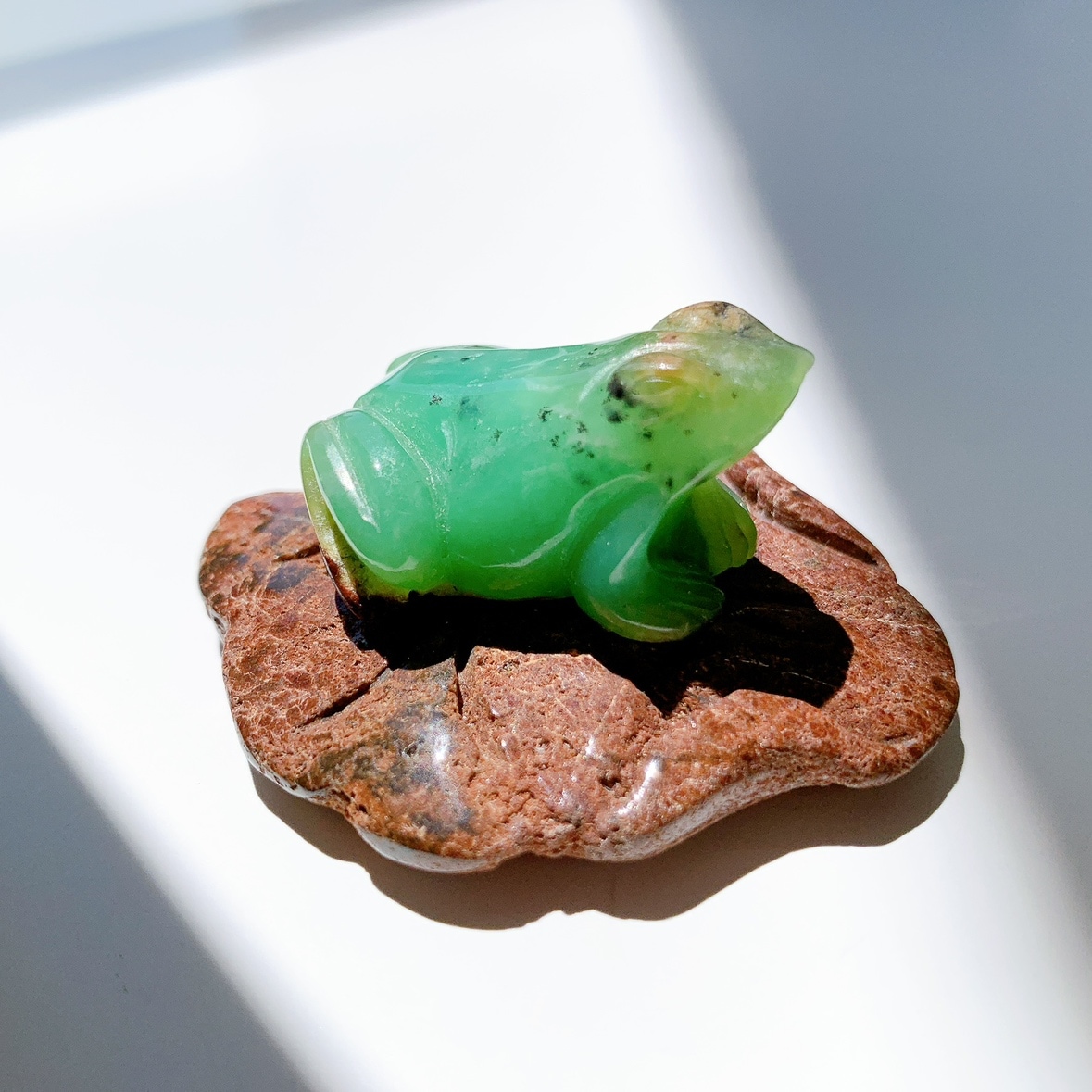 クリソプレーズ  カエル型