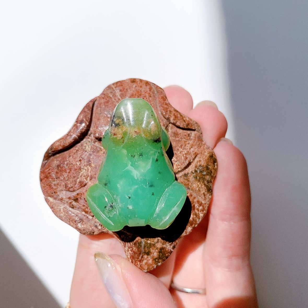 クリソプレーズ  カエル型