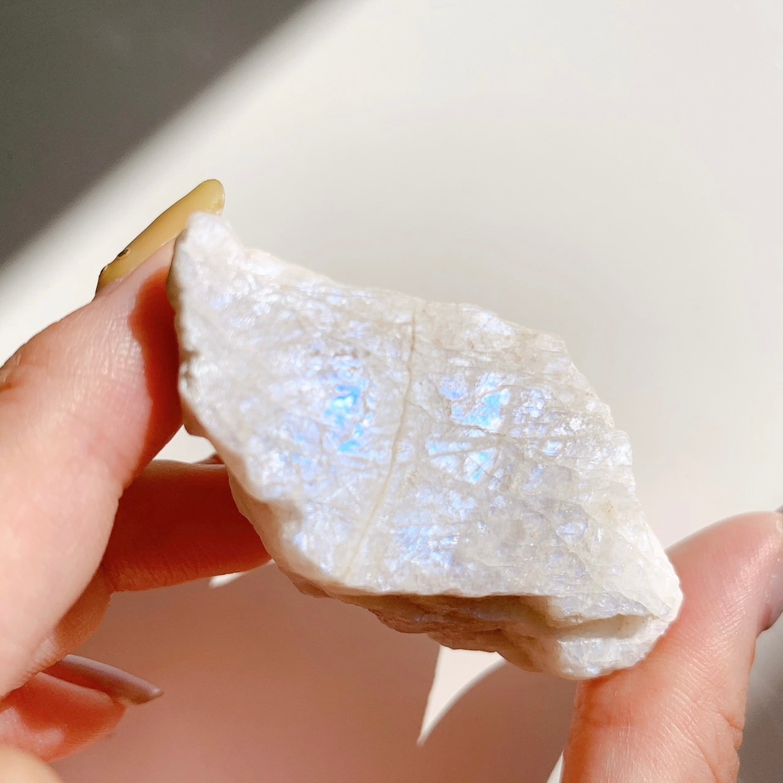 ムーンストーン 原石 | 6月誕生石 | Crystals by Purely