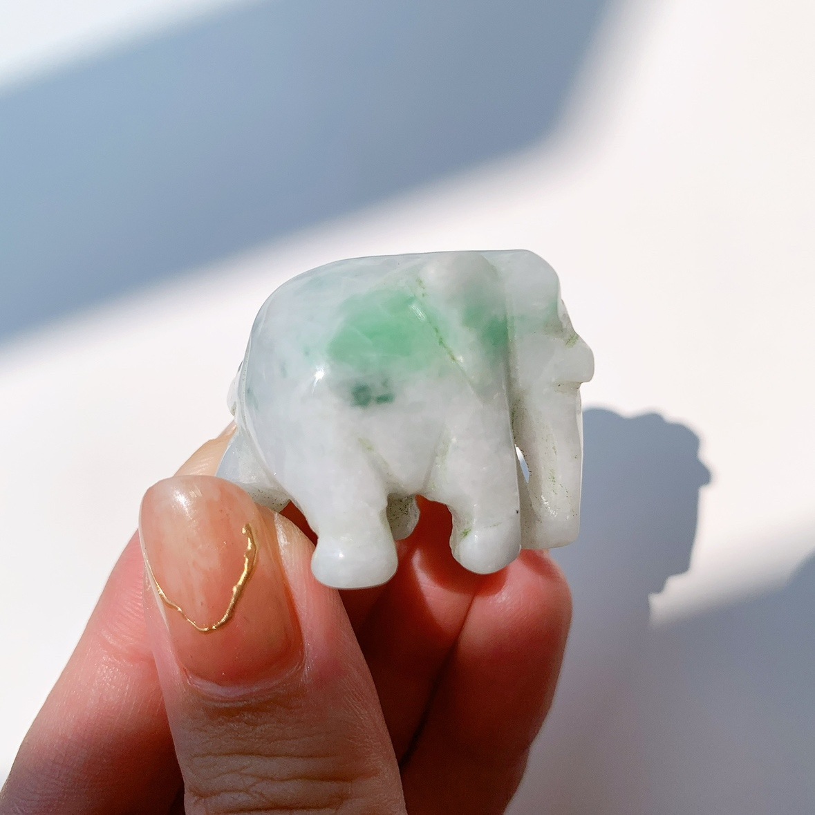 翡翠(ジェイダイト)ゾウ型