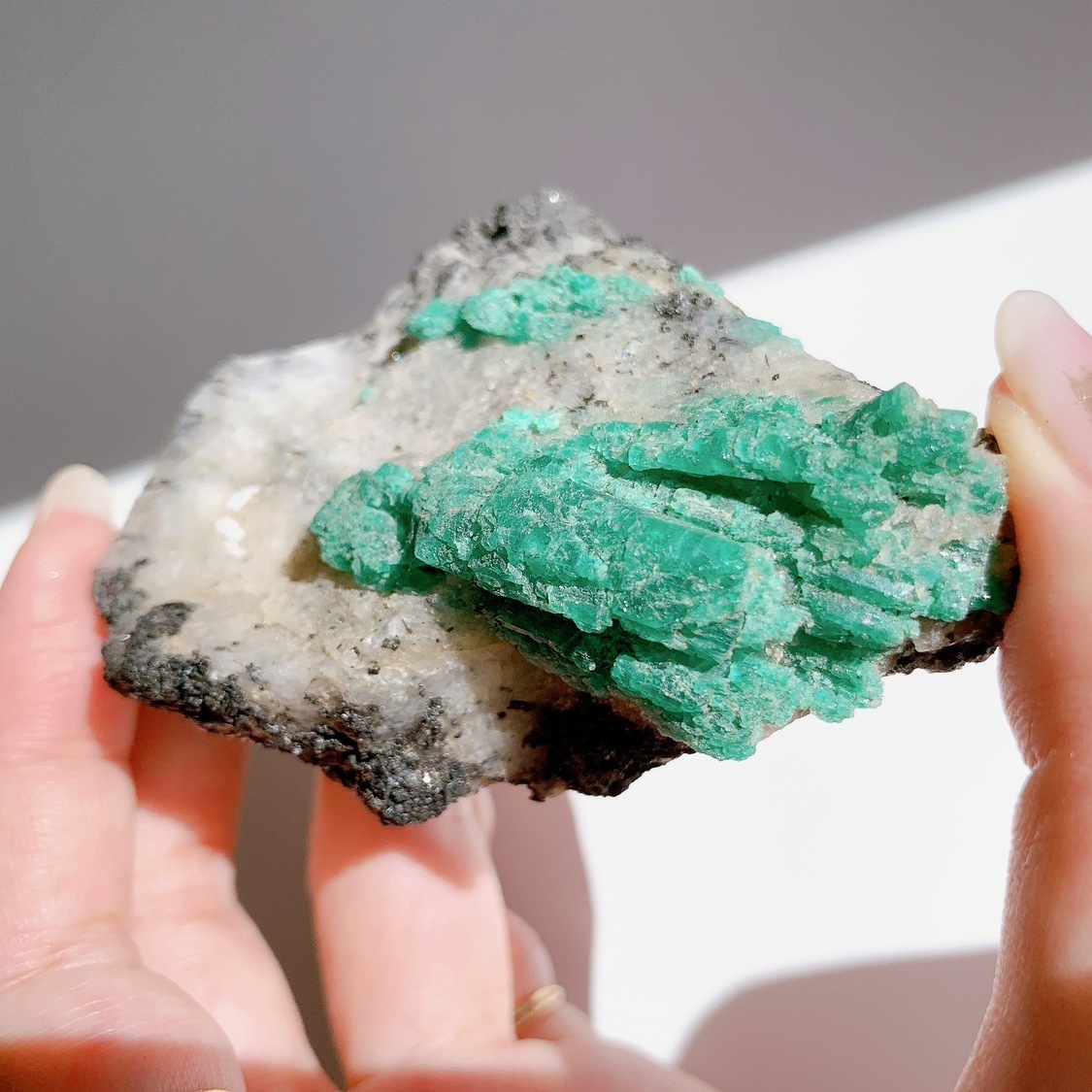 エメラルド 原石 | 原石 | Crystals by Purely