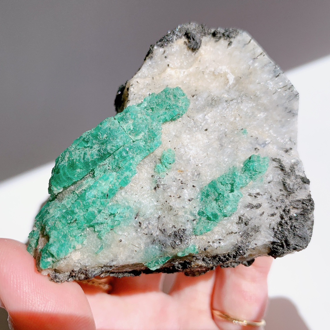 エメラルド 原石 | 原石 | Crystals by Purely