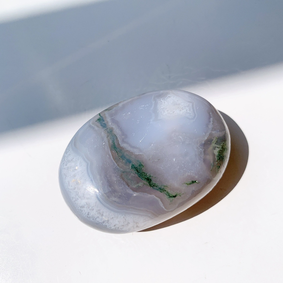 モスアゲート にぎり石