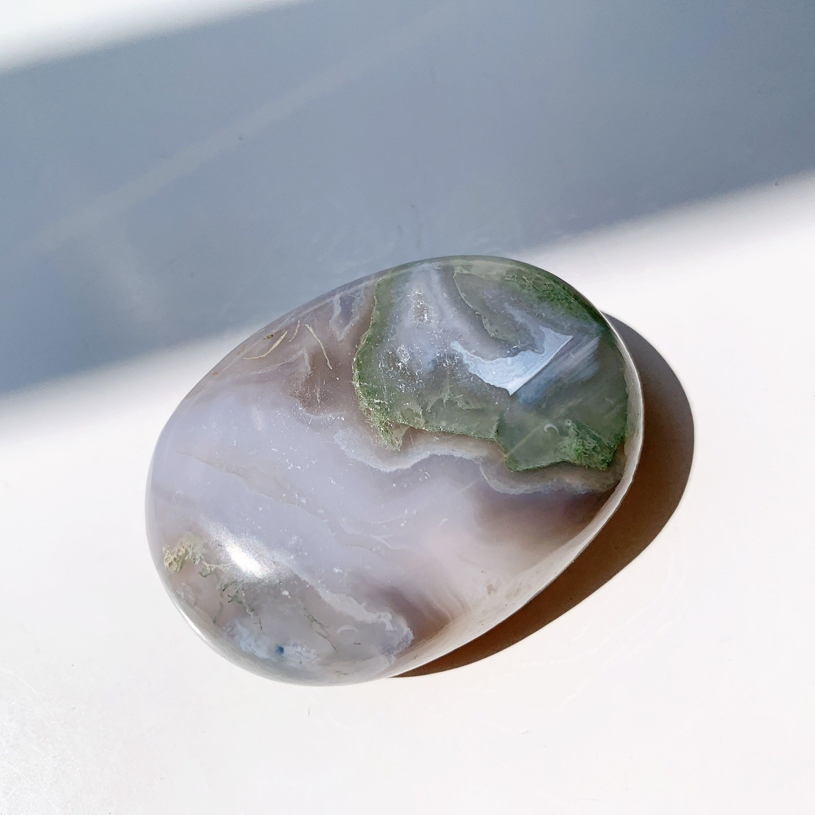 モスアゲート にぎり石