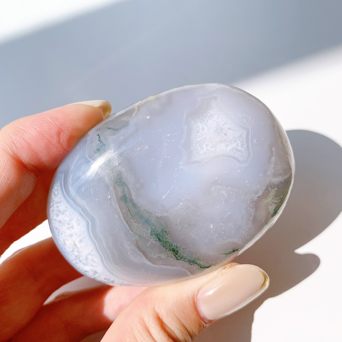 モスアゲート にぎり石