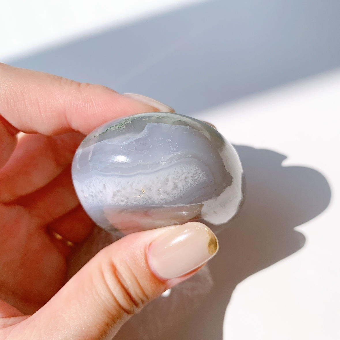 モスアゲート にぎり石