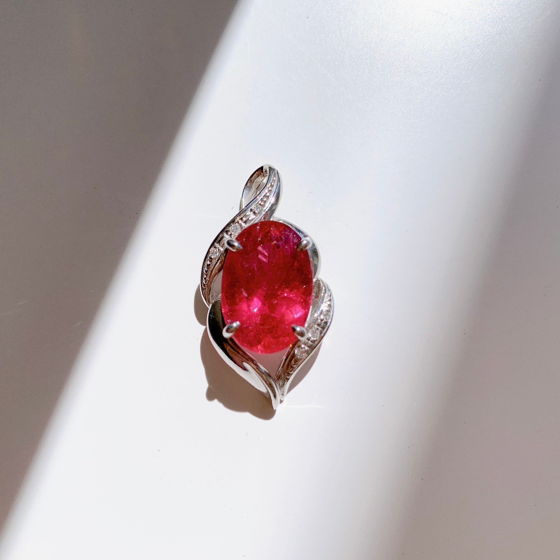 ピンクトルマリン ペンダントトップ(プラチナ)