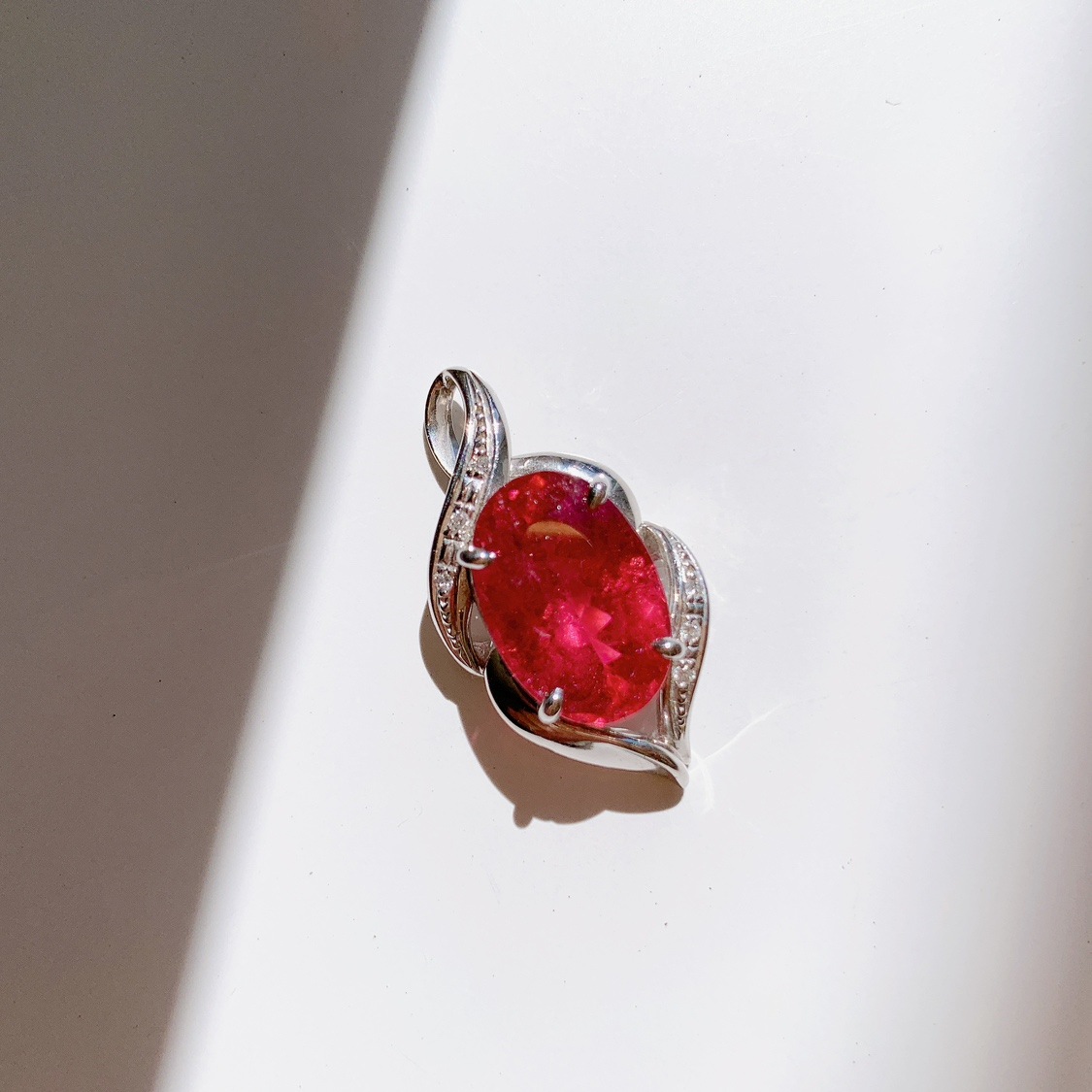 ピンクトルマリン ペンダントトップ(プラチナ)