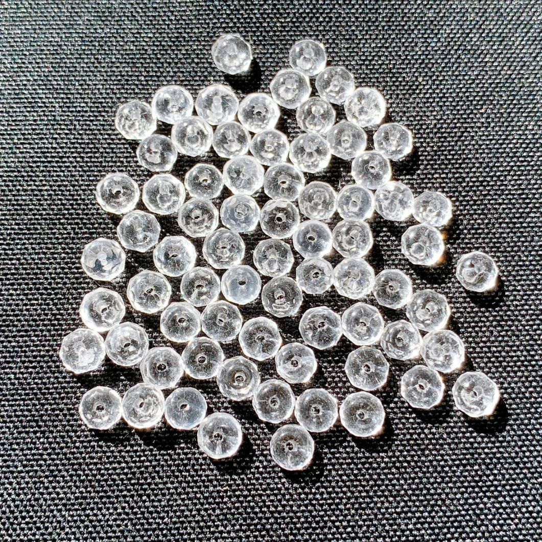[330B]水晶 ボタンカット(3A・3〜4×6mm)
