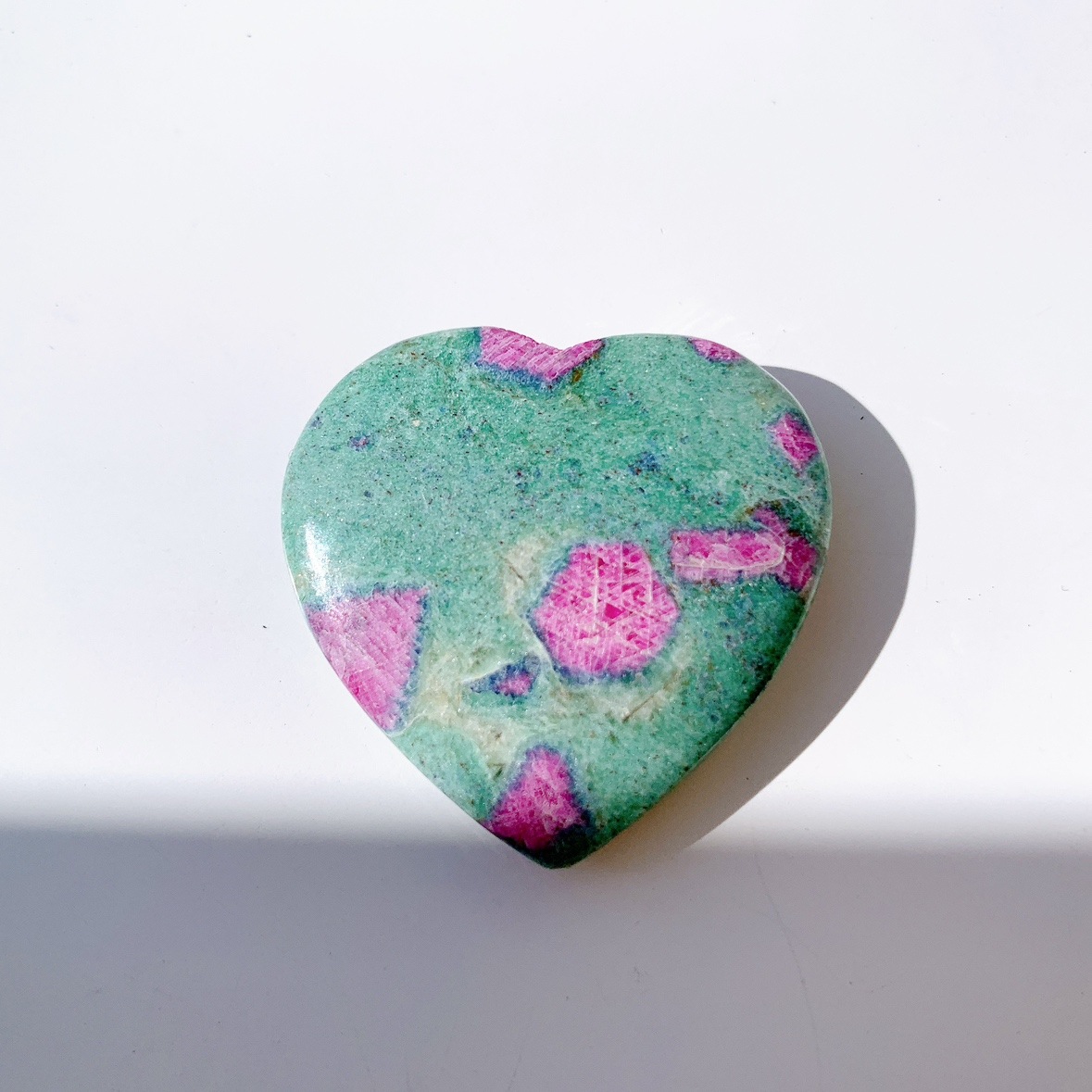 ルビーインフックサイト　ハート ルビーインフックサイト ハート型 | ハート型 | Crystals by Purely