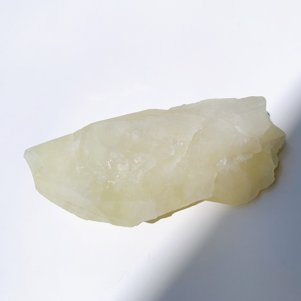 レモンクォーツ（サルファ入り水晶）原石