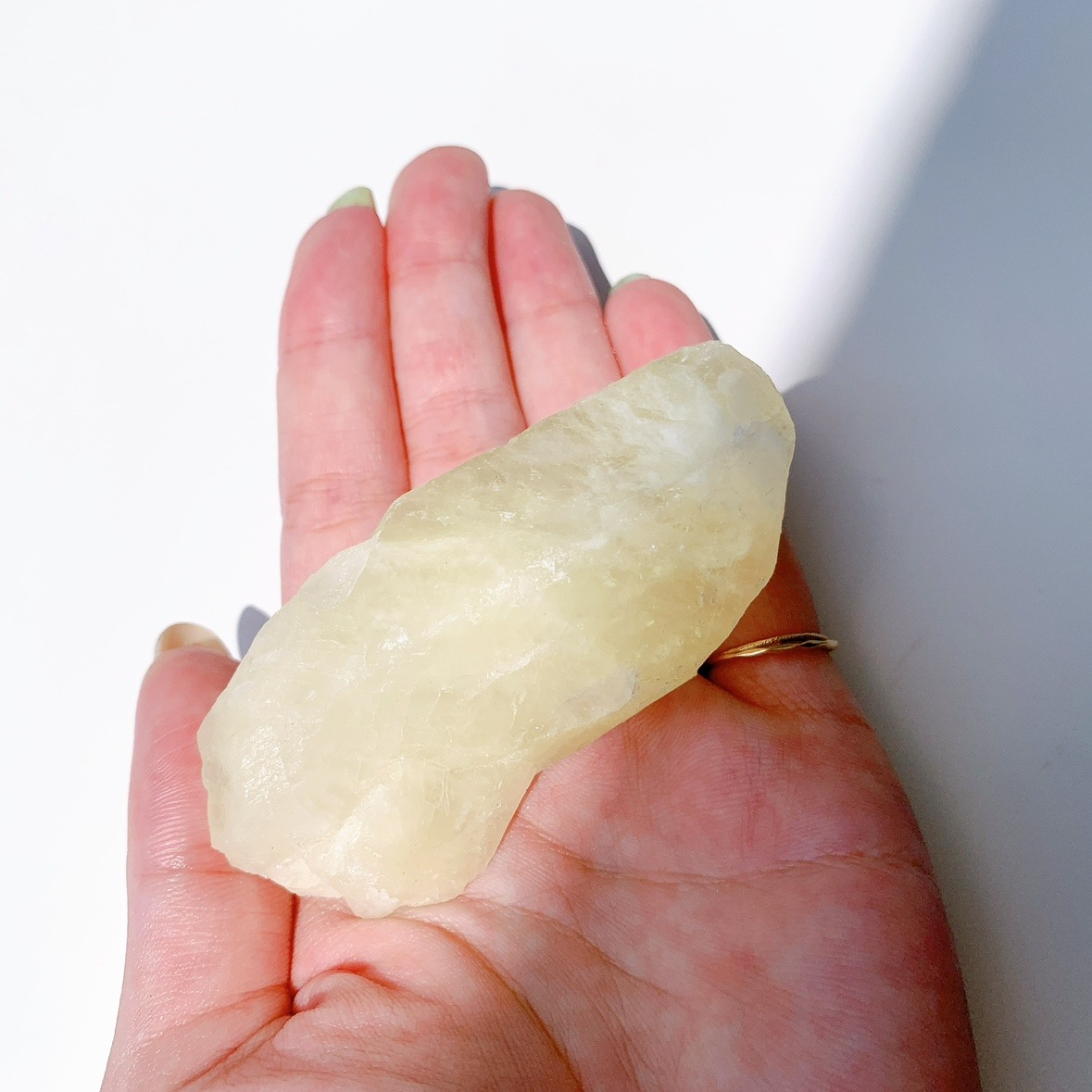 レモンクォーツ（サルファ入り水晶）原石
