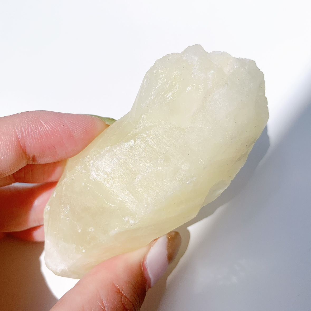 レモンクォーツ（サルファ入り水晶）原石