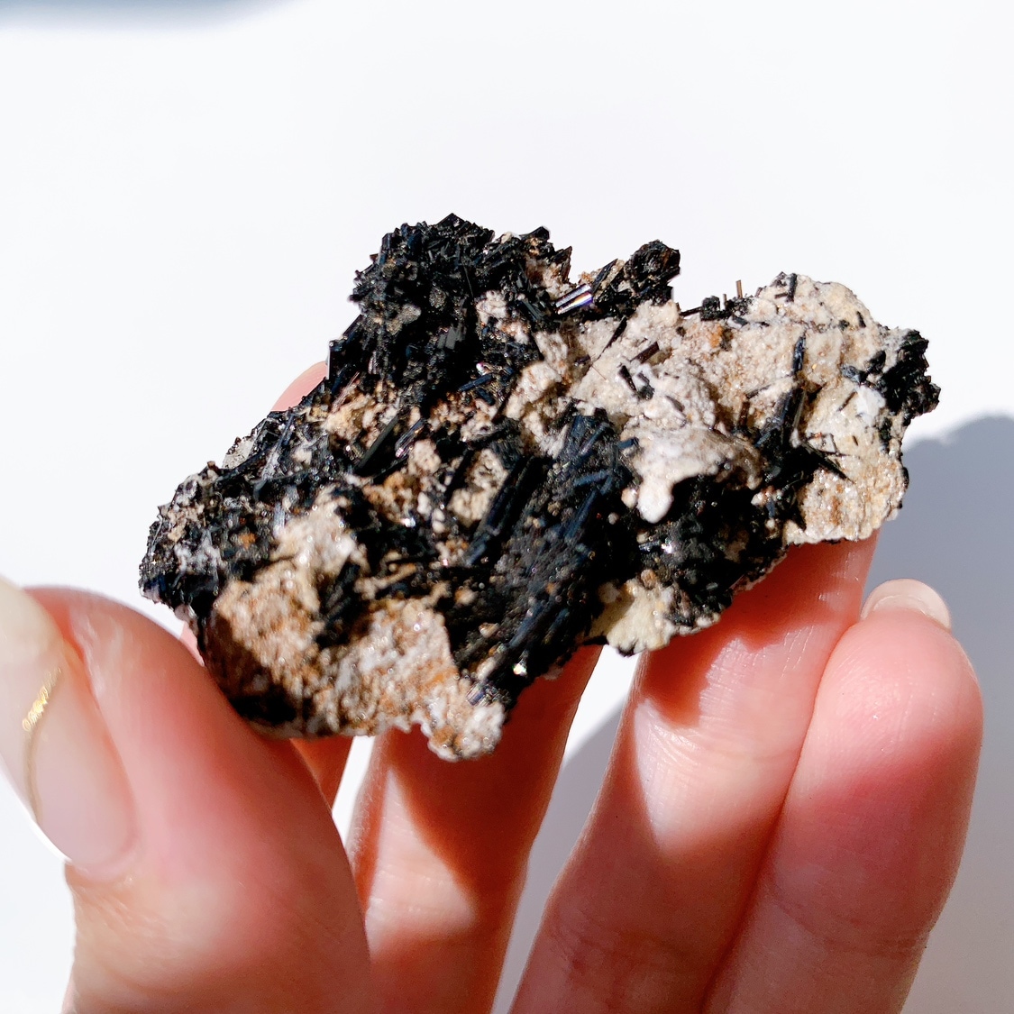 ブラックトルマリン 原石 | 原石 | Crystals by Purely