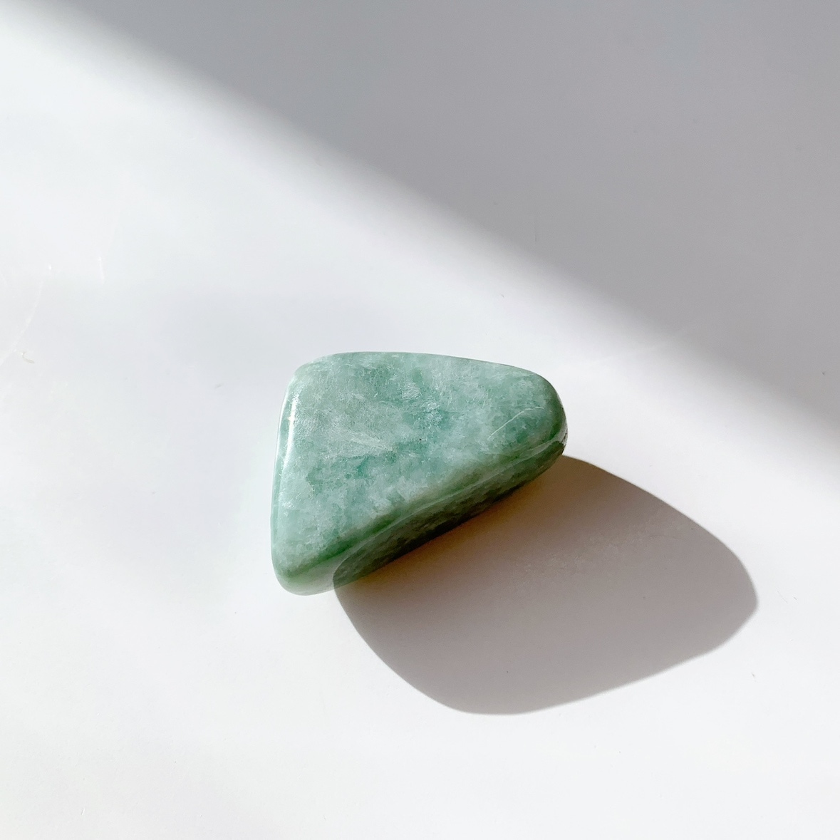 彫刻　天然本翡翠3点おまとめ250ct ジェイダイト 彫刻天然本翡翠3点おまとめ250ct ジェイダイト