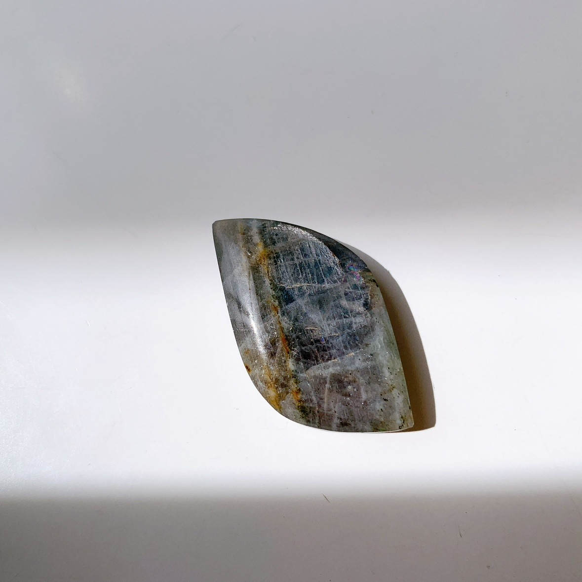 ピンクラブラドライト ポリッシュ