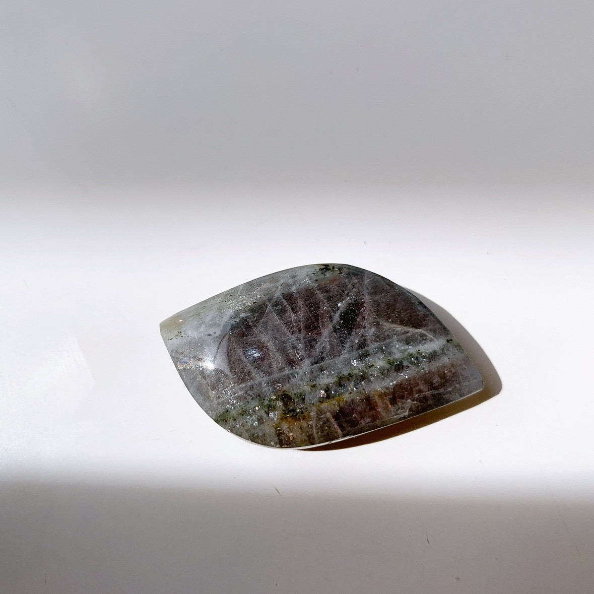 ピンクラブラドライト ポリッシュ