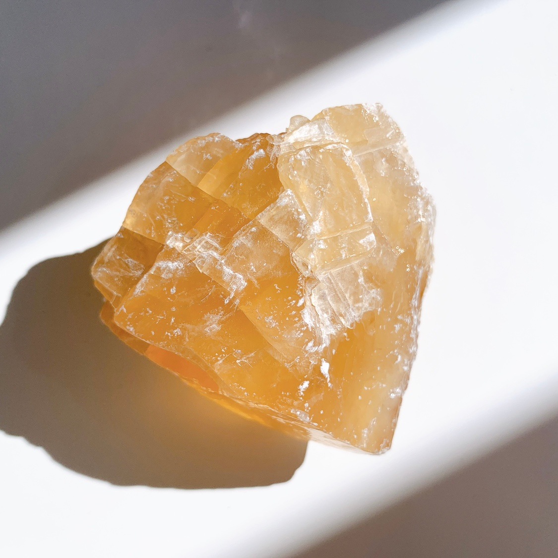 ハニーカルサイト原石ブロック | 原石 | Crystals by Purely