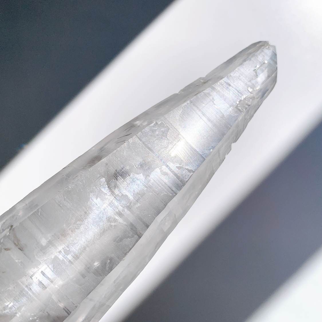 レーザークォーツ(ワンド) レーザークォーツ (約468.5g) レーザー水晶 レーザーワンド