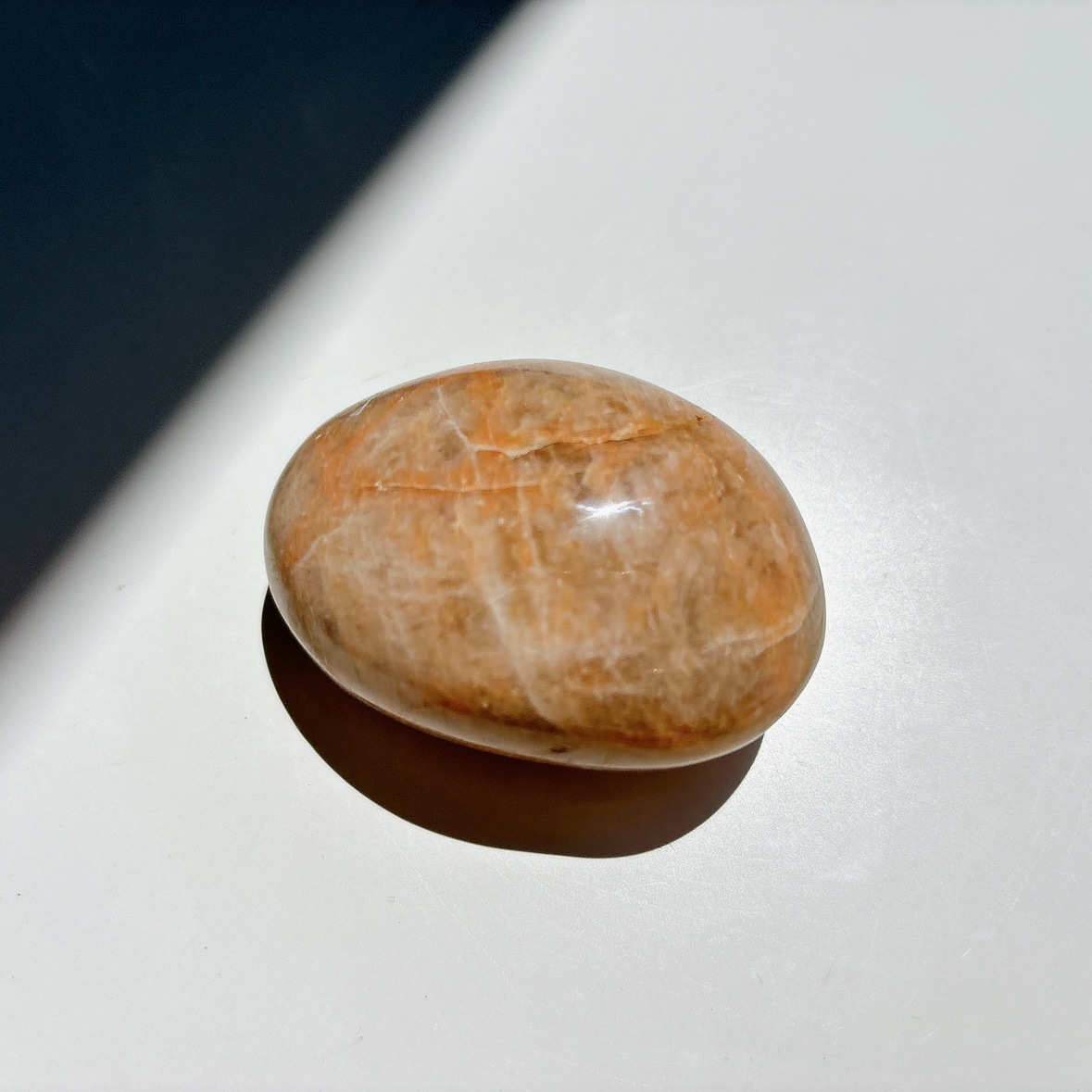 O9☆特別感謝品☆恋人たちの石【12mm『月長石』オレンジムーンストーン