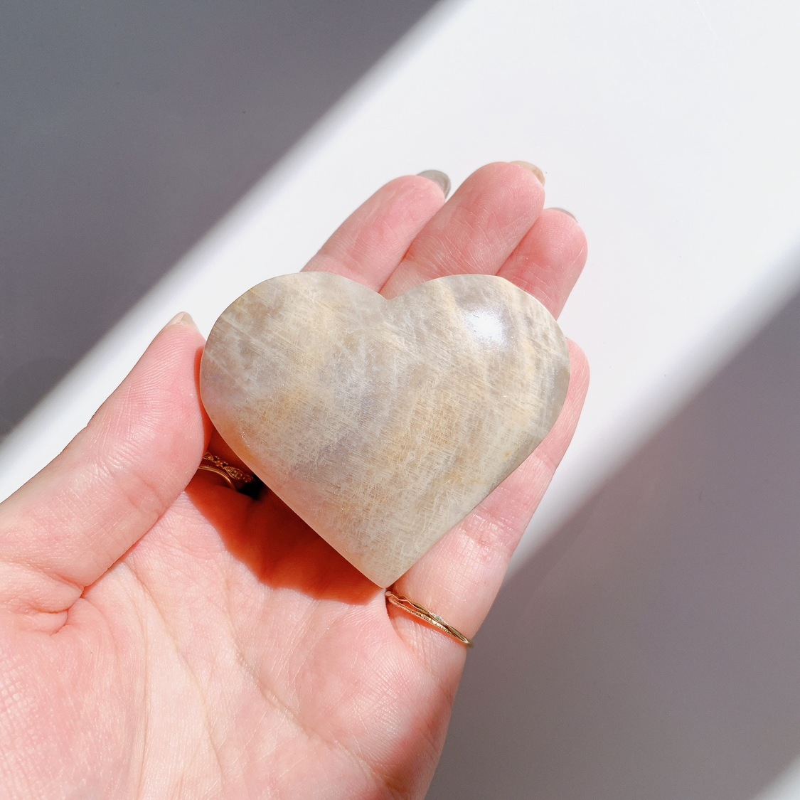 ムーンストーン ハート型
