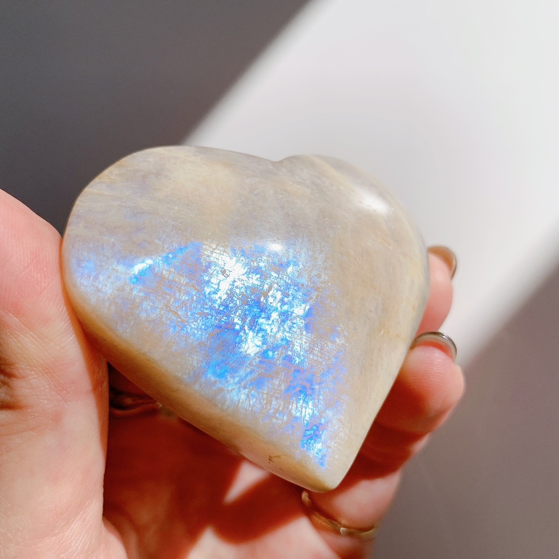 ムーンストーン ハート型