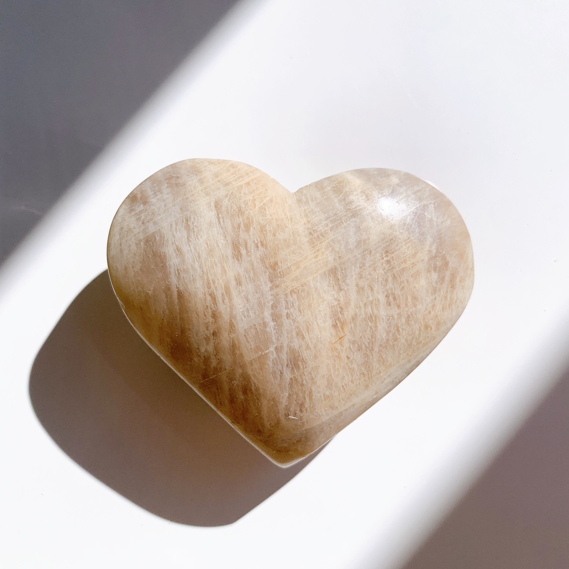 ムーンストーン ハート型