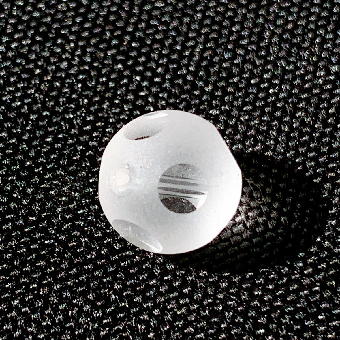 [344B]水晶 水玉彫刻(10mm)
