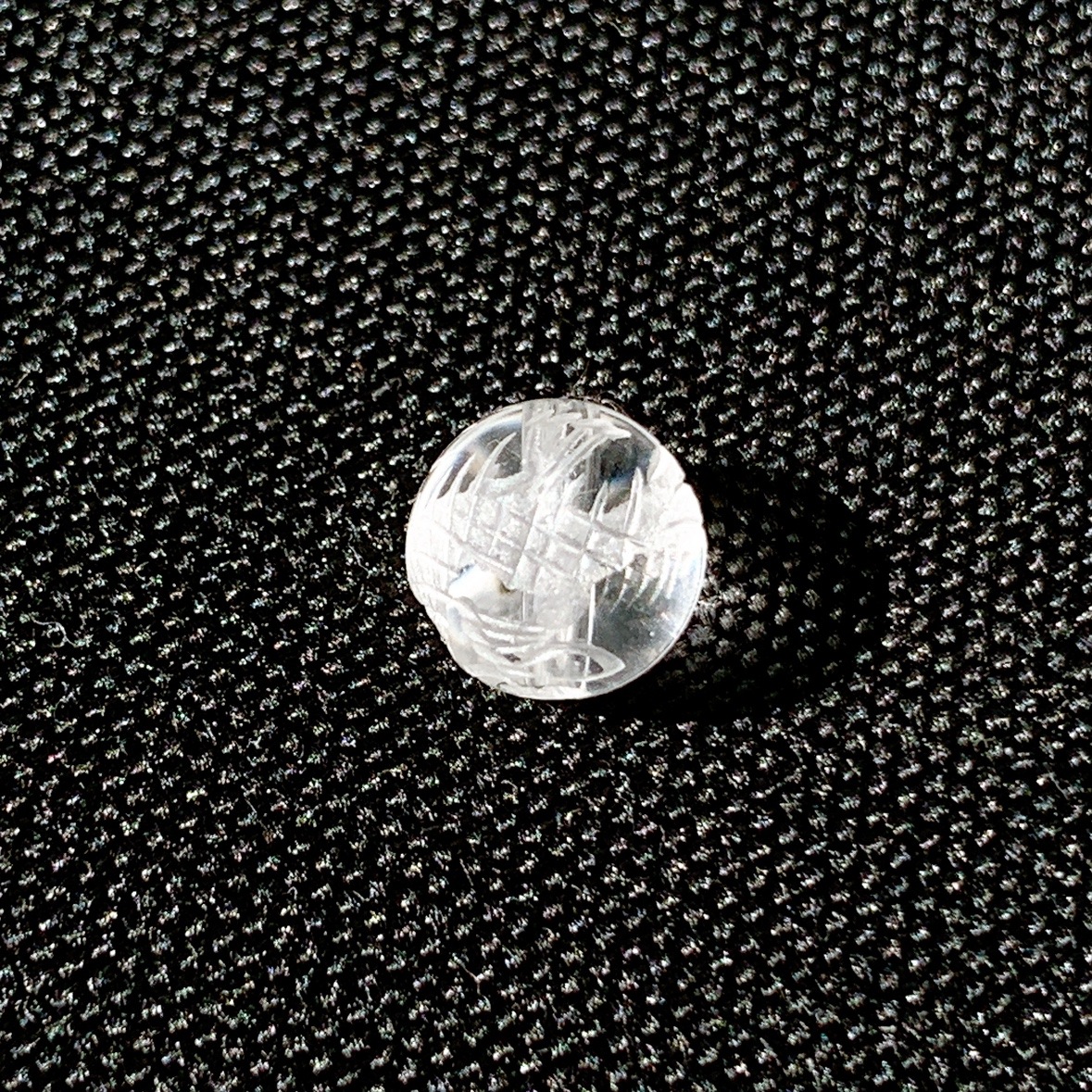[347B]水晶 白龍彫刻(8mm)