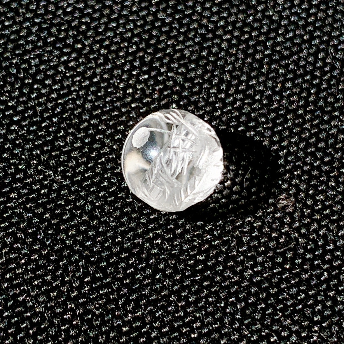 [347B]水晶 白龍彫刻(8mm)