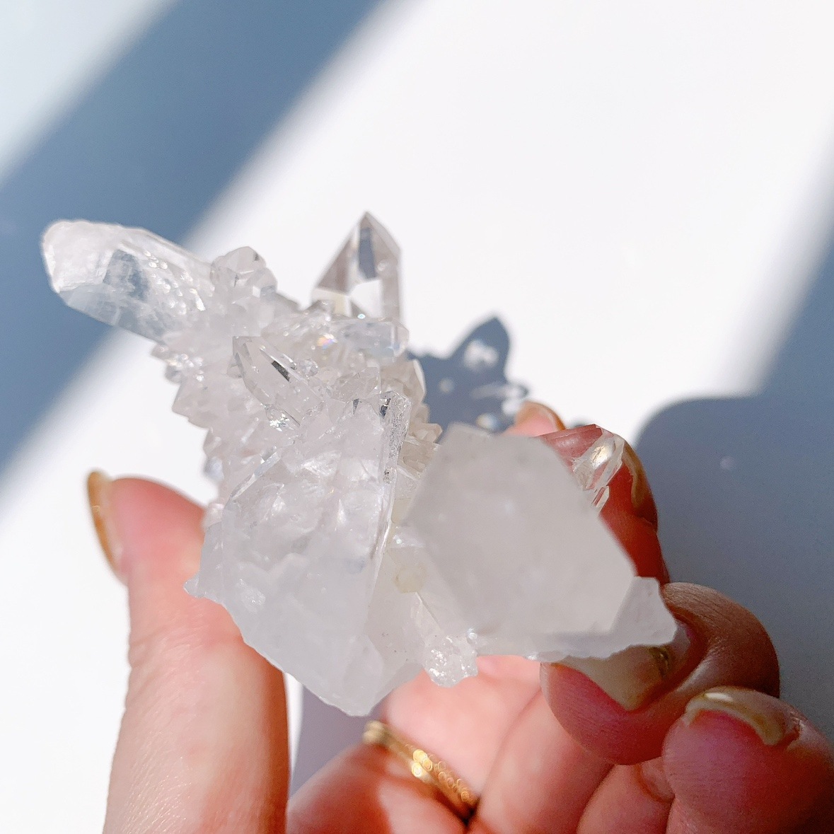 トマスゴンサガ水晶クラスター レインボー入り