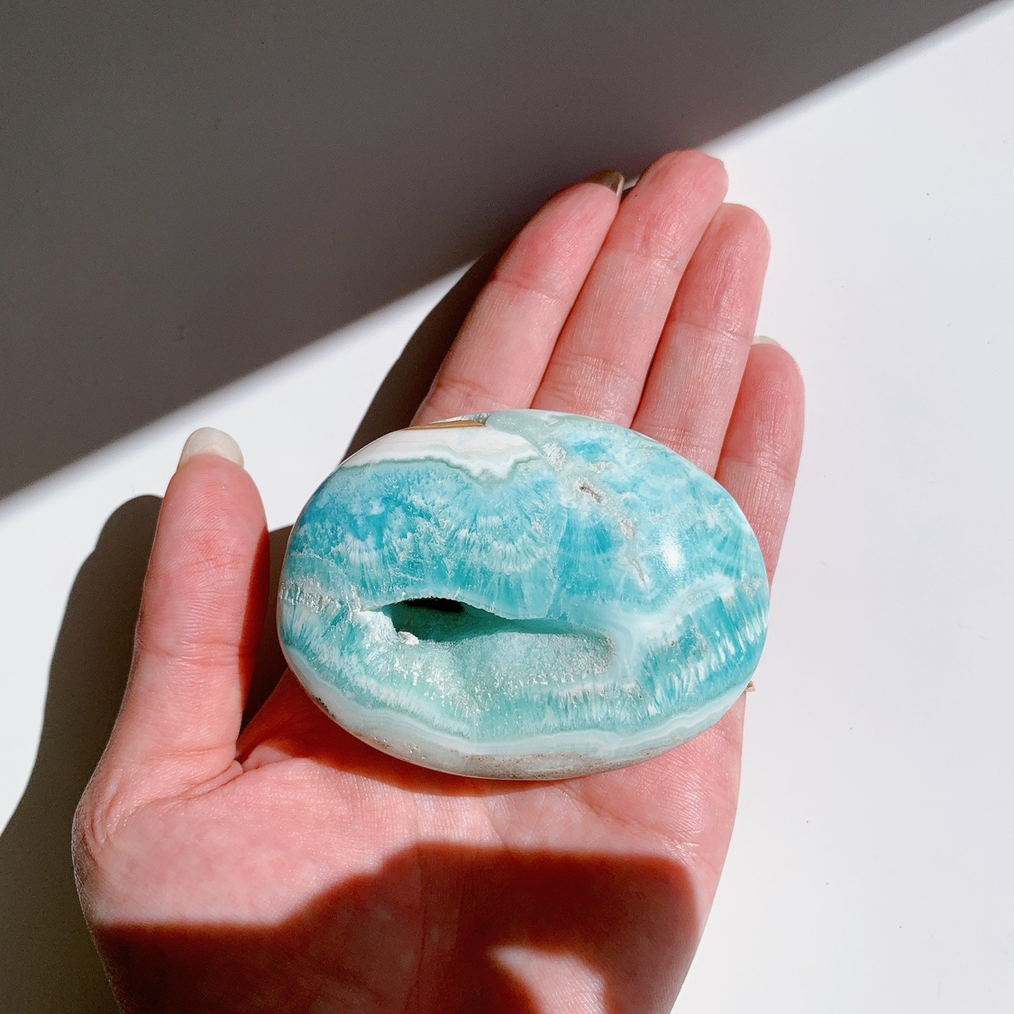 カリビアンカルサイト にぎり石 | パームストーン（にぎり石