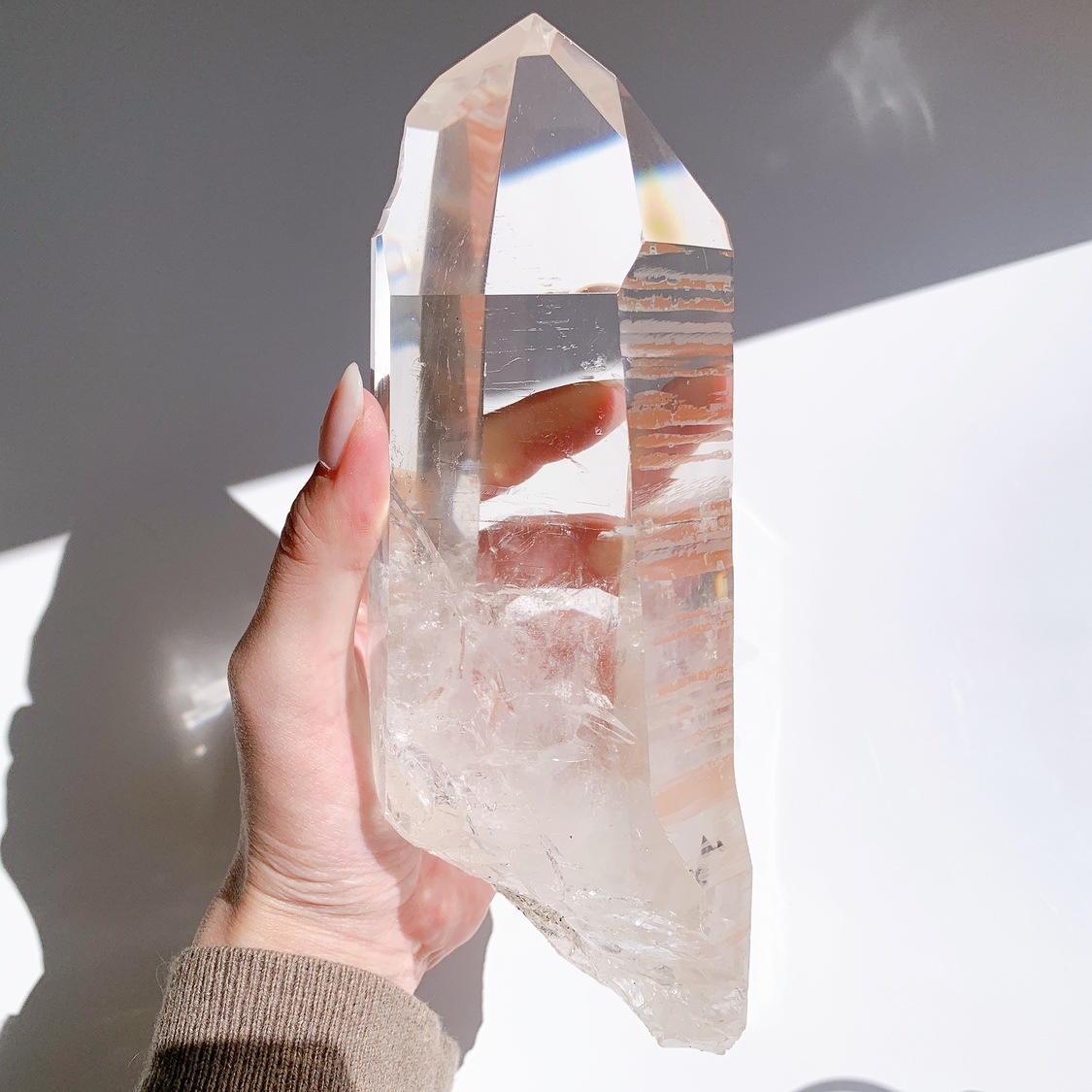 【大迫力！大型】シトリン水晶　ポイント原石約38㎝ 大迫力！大型】シトリン水晶ポイント原石約38㎝