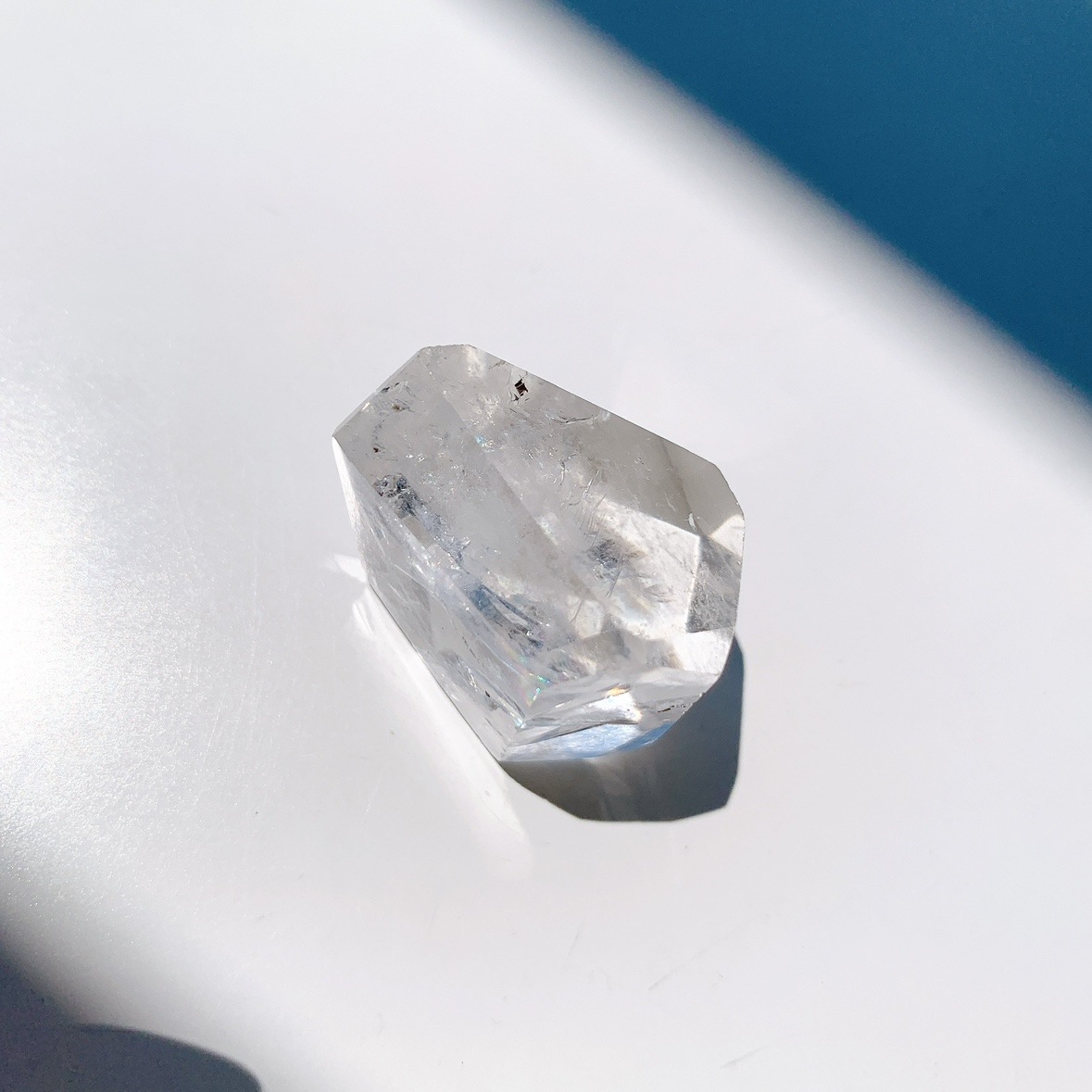 レインボー水晶 ラフカットポリッシュ