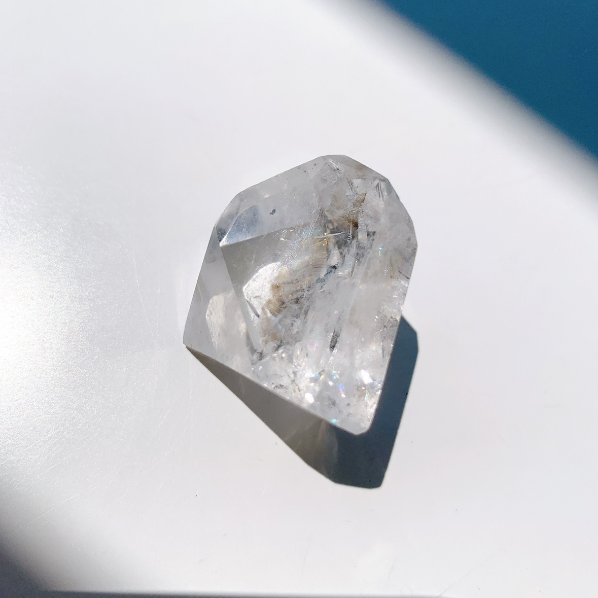 レインボー水晶 ラフカットポリッシュ