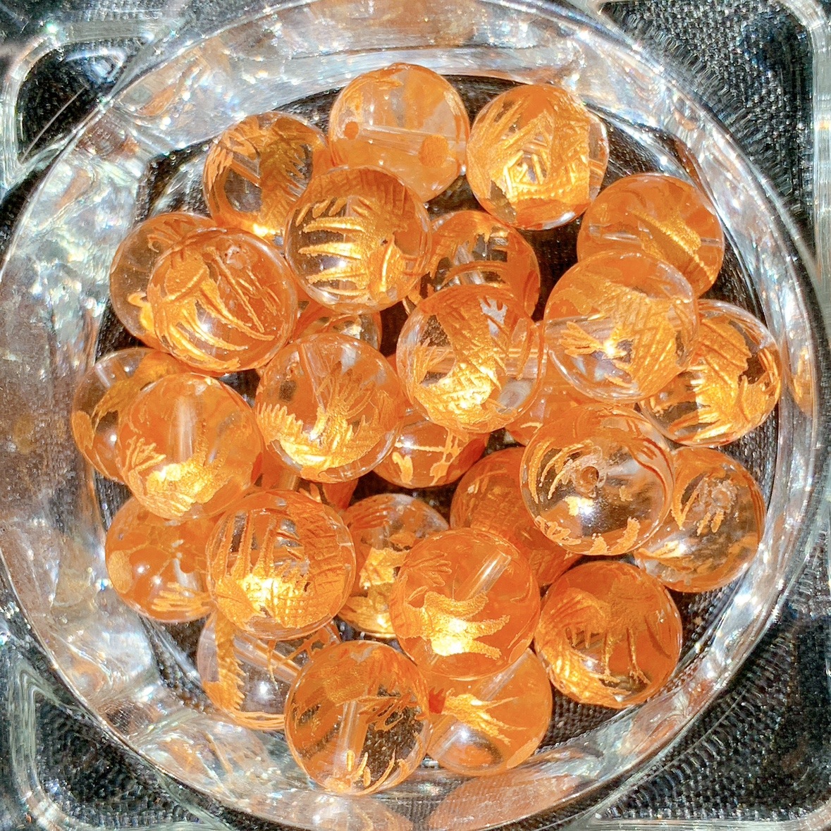 [351B]水晶 白龍 金色彫刻(12mm)