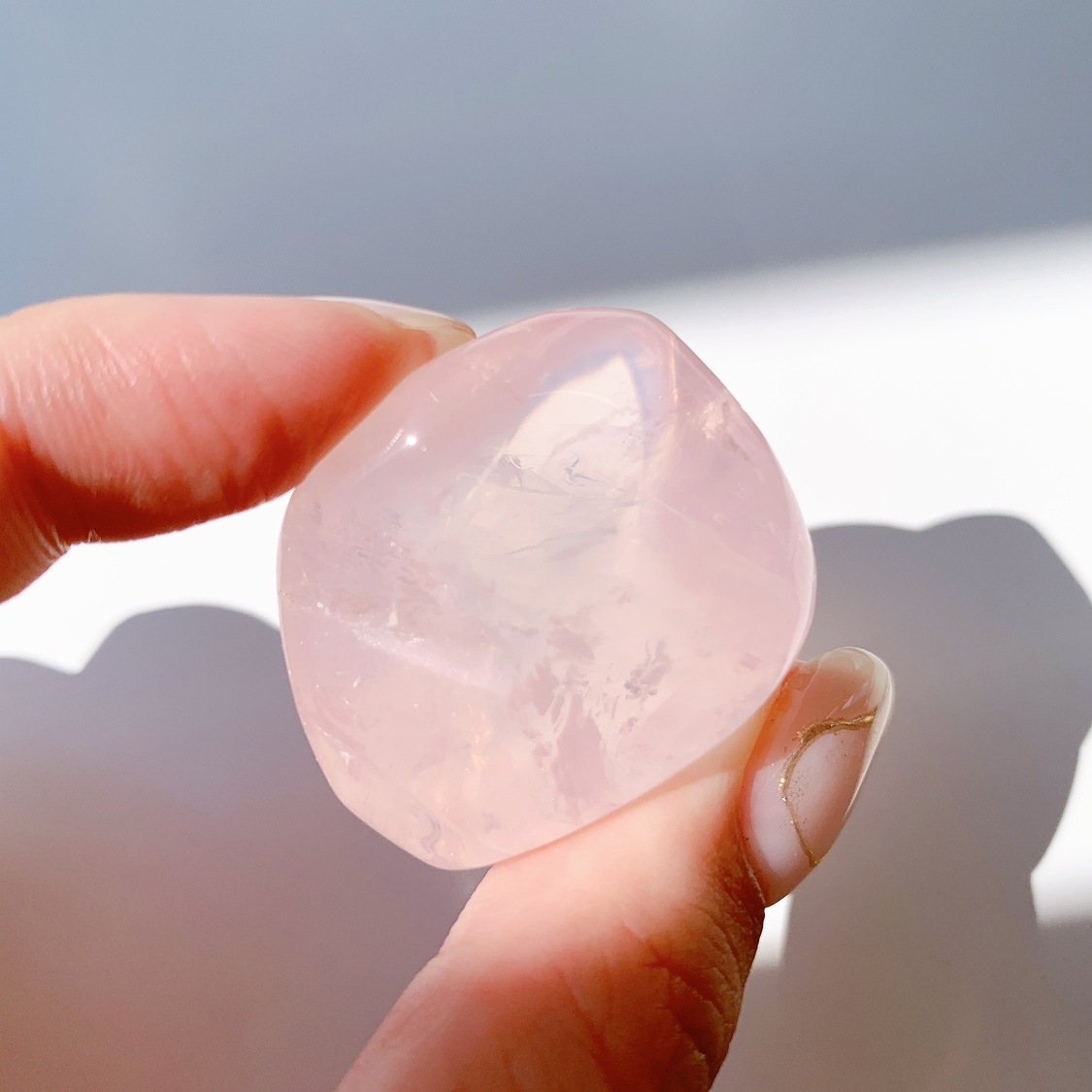 ローズクォーツ タンブル | タンブル | Crystals by Purely