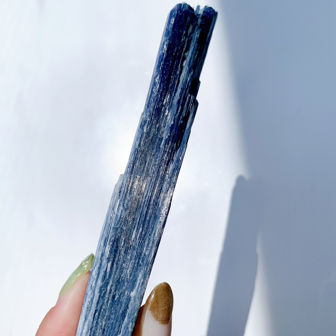 カイヤナイト 原石