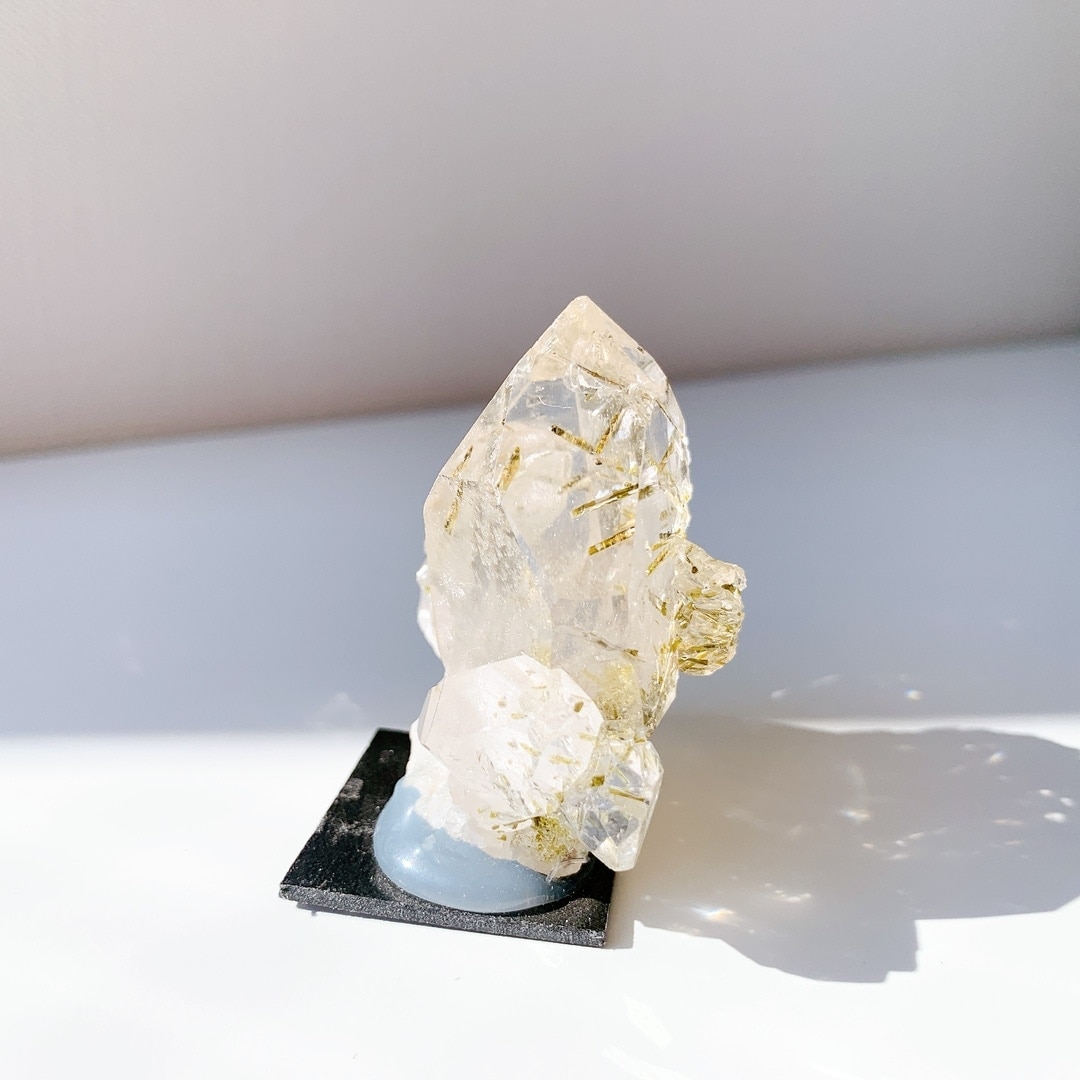 ミニ 原石  ② エピドート イン クオーツ エピドートインクォーツ 原石 ② 虹あり 共生鉱物 匿名配送