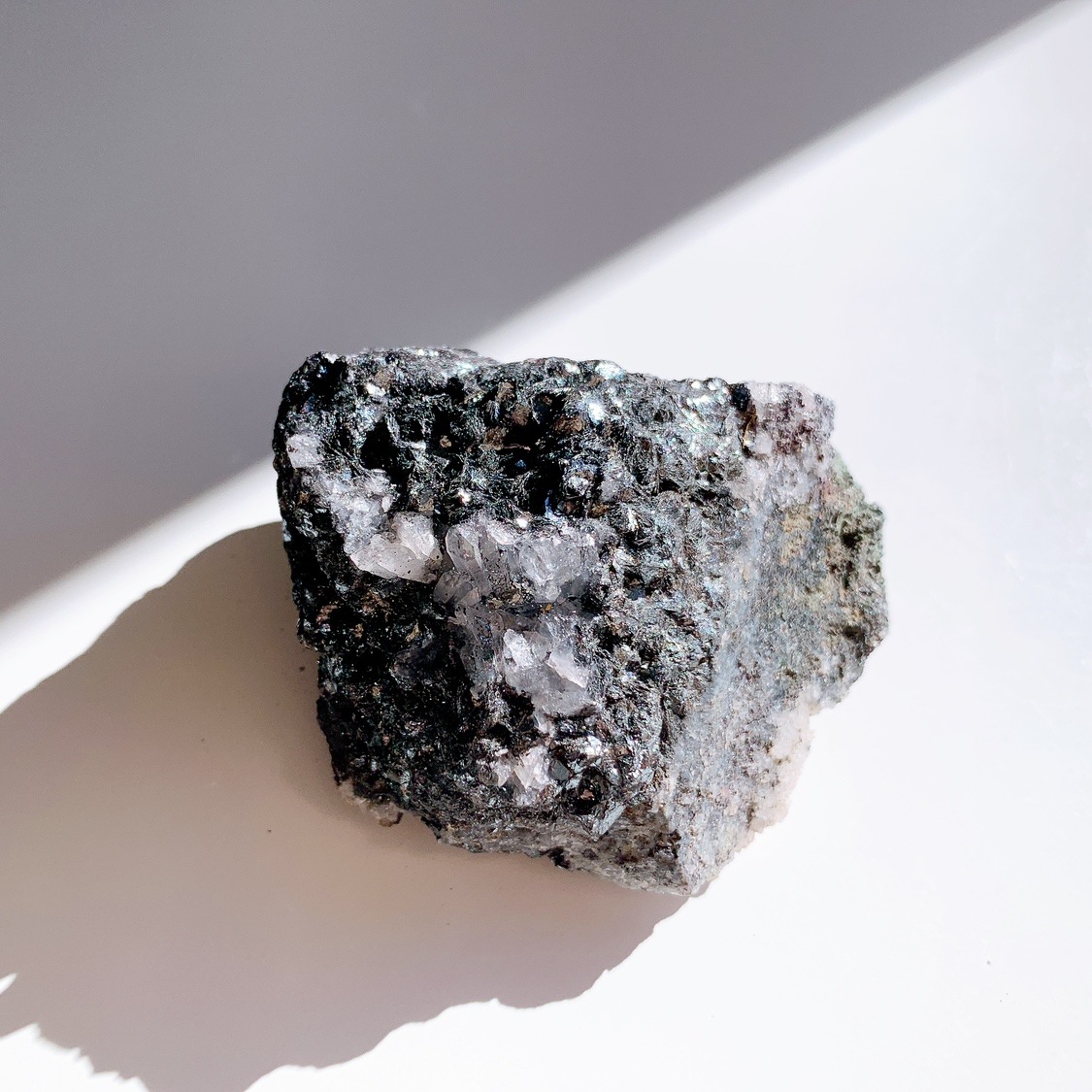 専用　ペタライト原石✨ ブラジル産ペタライト結晶原石（天然未加工/42.9g） - 埼玉県