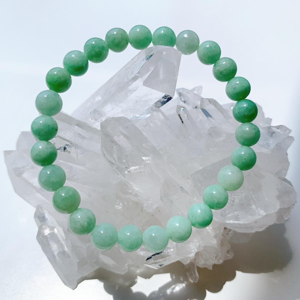 翡翠（ジェイダイト） ブレスレット