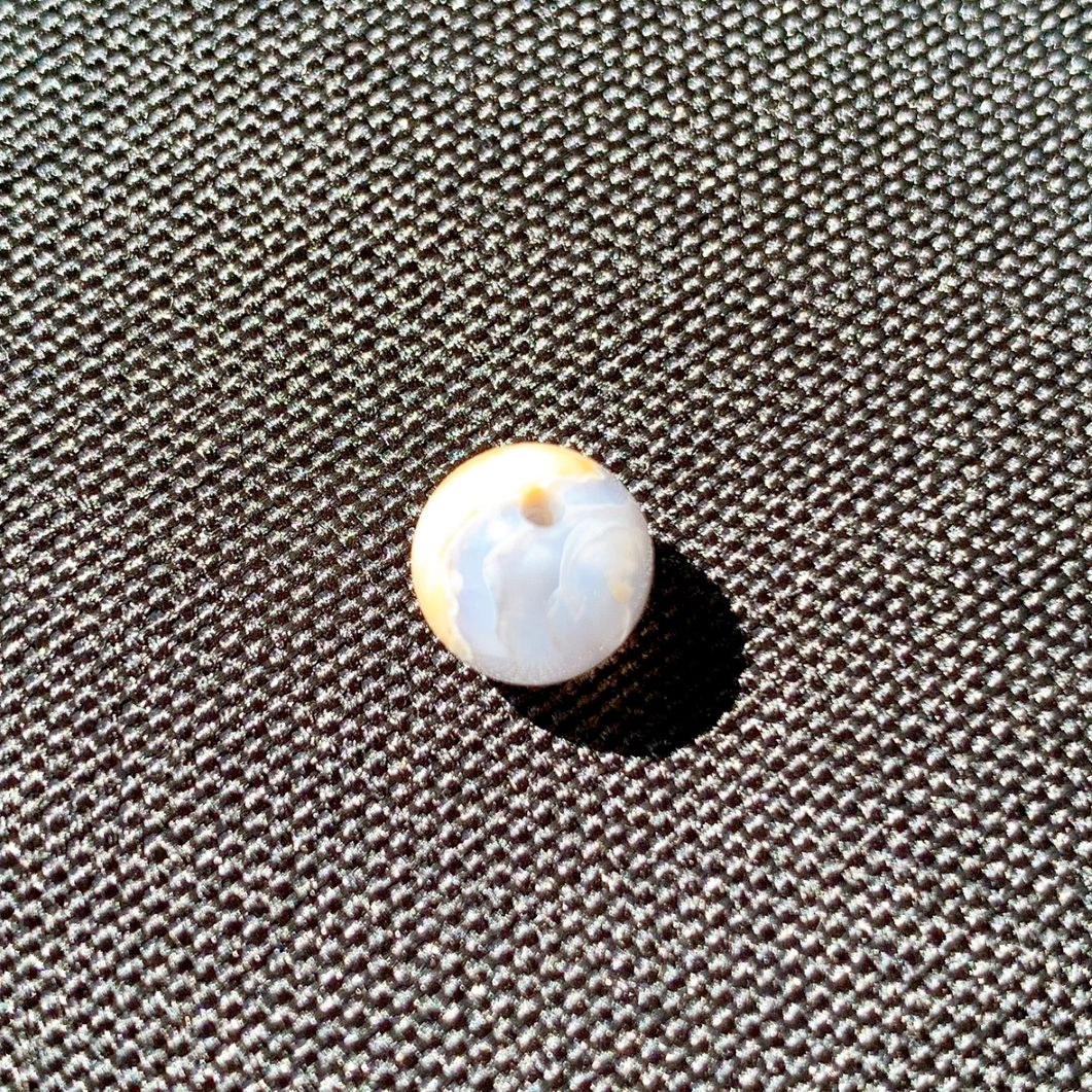 [602B]アゲート 母岩付き(8mm)