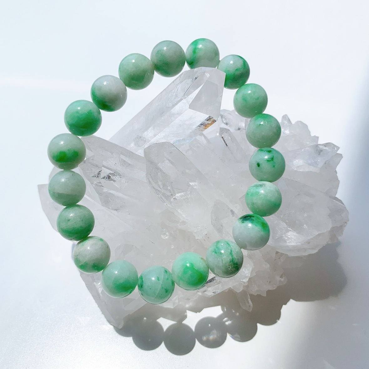 翡翠（ジェイダイト） ブレスレット